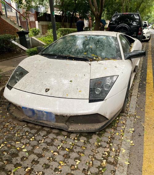兰博基尼失败车型(兰博基尼没赢过)-图1 兰博基尼失败车型(兰博基尼没赢过)-图1