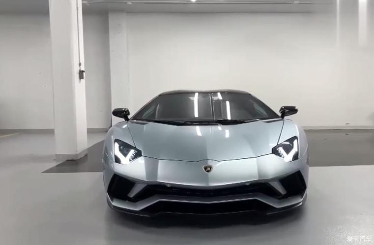 兰博基尼爱卡(兰博基尼爱卡汽车)-图2 兰博基尼爱卡(兰博基尼爱卡汽车)-图2