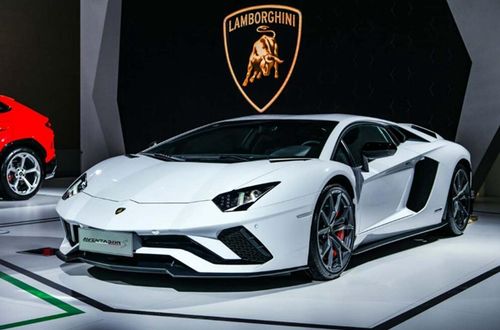2019新车兰博基尼(2019兰博基尼最低多少钱)-图3 2019新车兰博基尼(2019兰博基尼最低多少钱)-图3