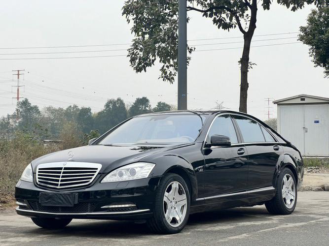 奔驰s600配置参数-图3 奔驰s600配置参数-图3