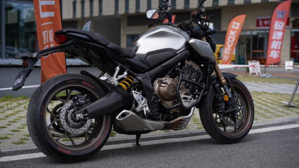 本田650摩托车配置参数-图3 本田650摩托车配置参数-图3